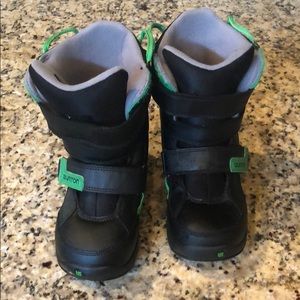 Burton Snowboard Boots SZ 3
